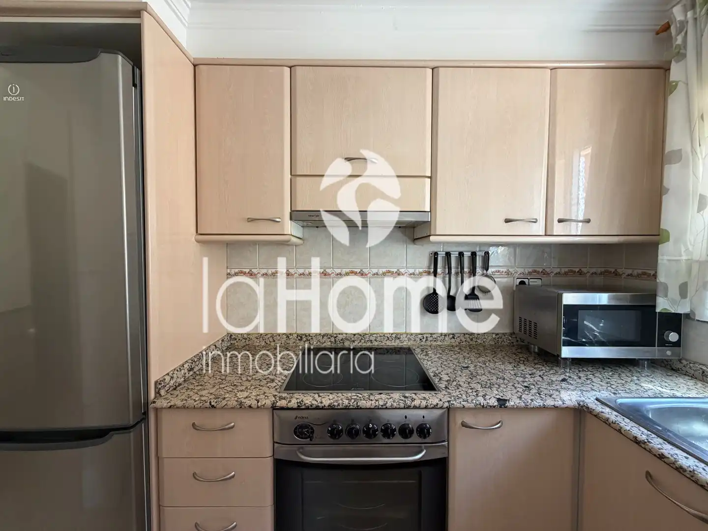 Cocina de Casa o chalet en venta en Paterna con Aire acondicionado, Jardín privado y Terraza