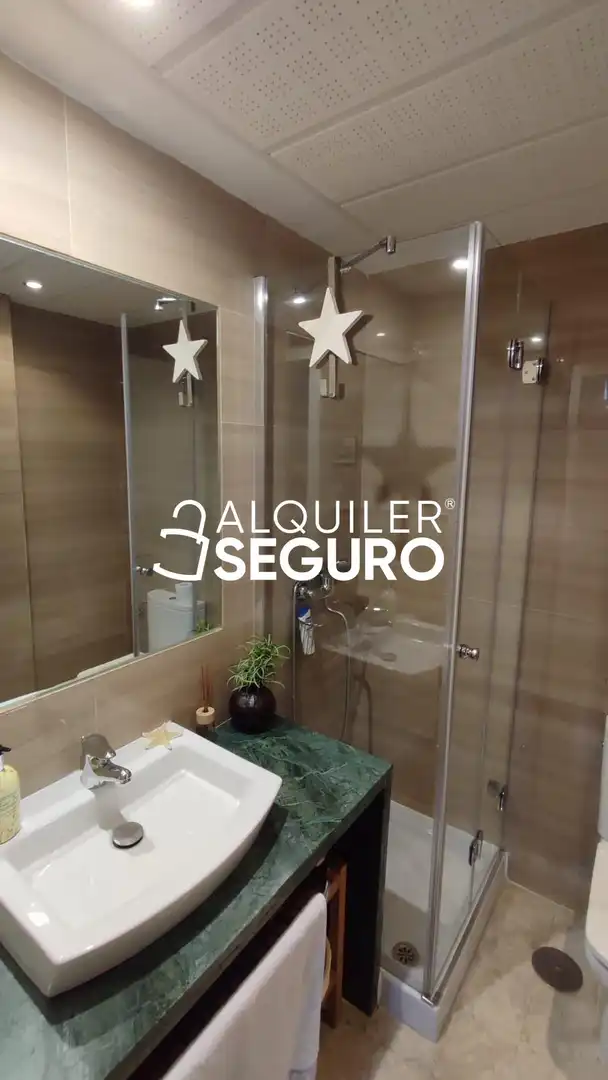 Baño de Casa o chalet de alquiler en San Agustín del Guadalix con Aire acondicionado, Calefacción y Terraza