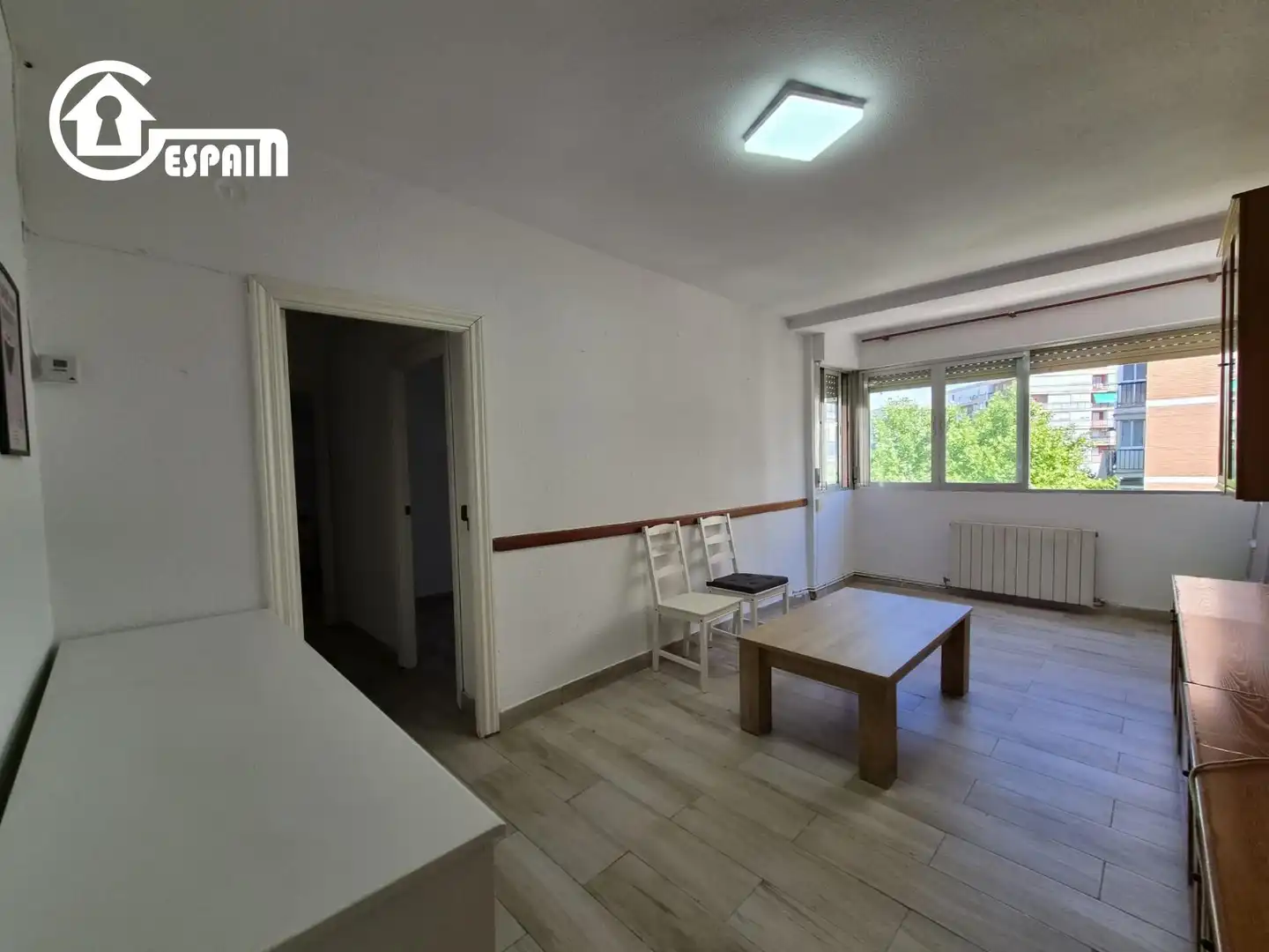 Sala d'estar de Pis en venda en Madrid amb Calefacció