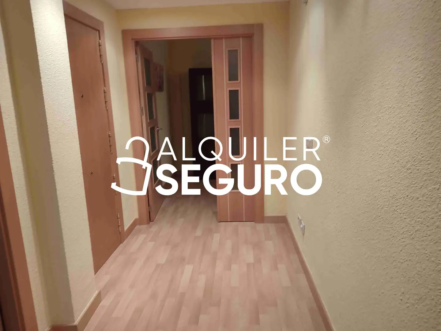 Piso de alquiler en Zaragoza con Aire acondicionado, Calefacción y Amueblado