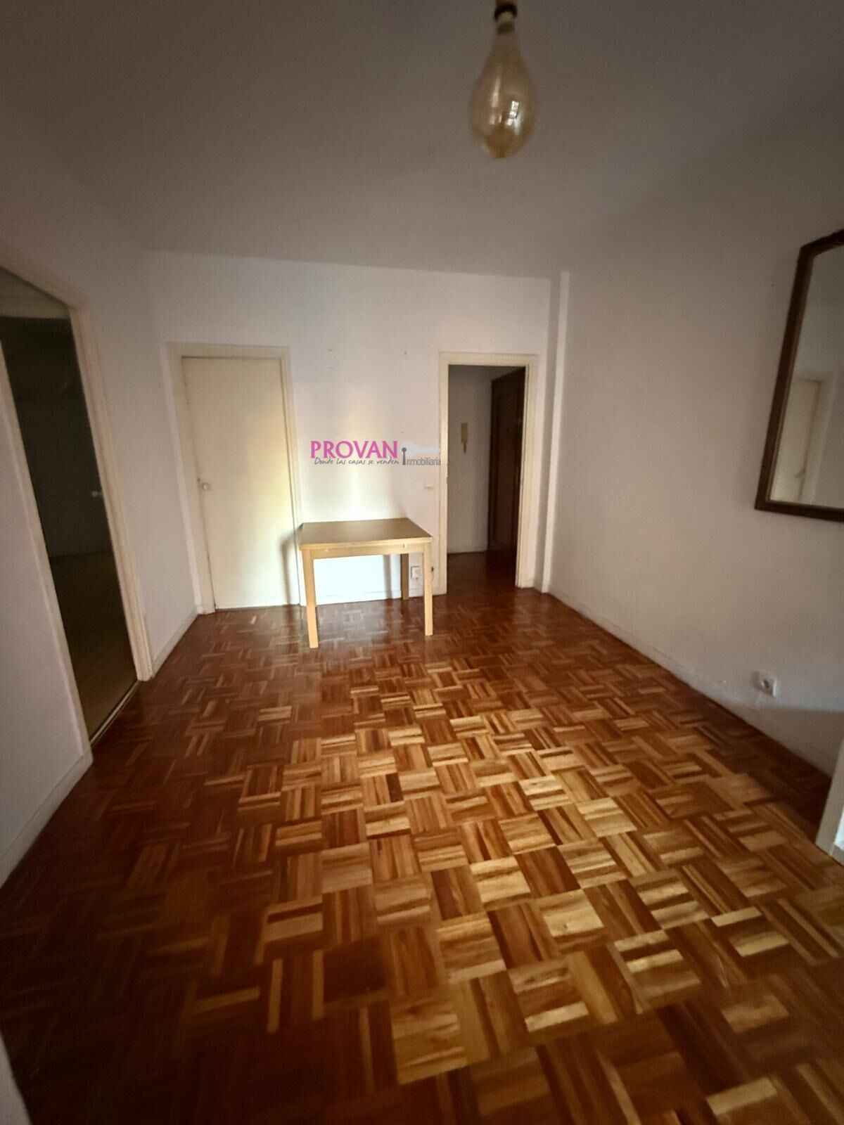 Dormitori de Pis de lloguer en  Madrid Capital