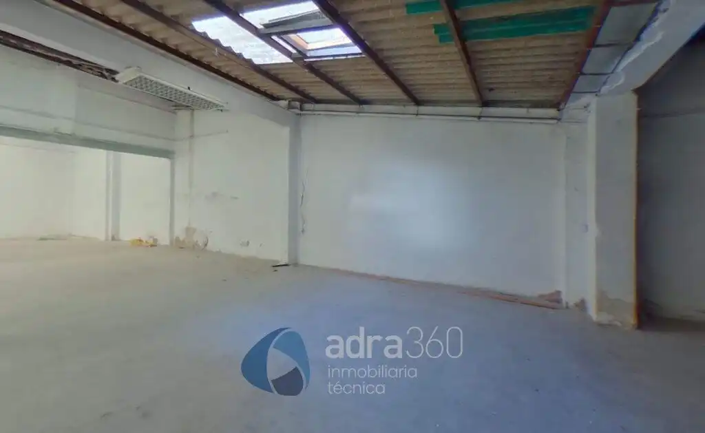 Local comercial en venta en Conde De Superunda, imagen 2