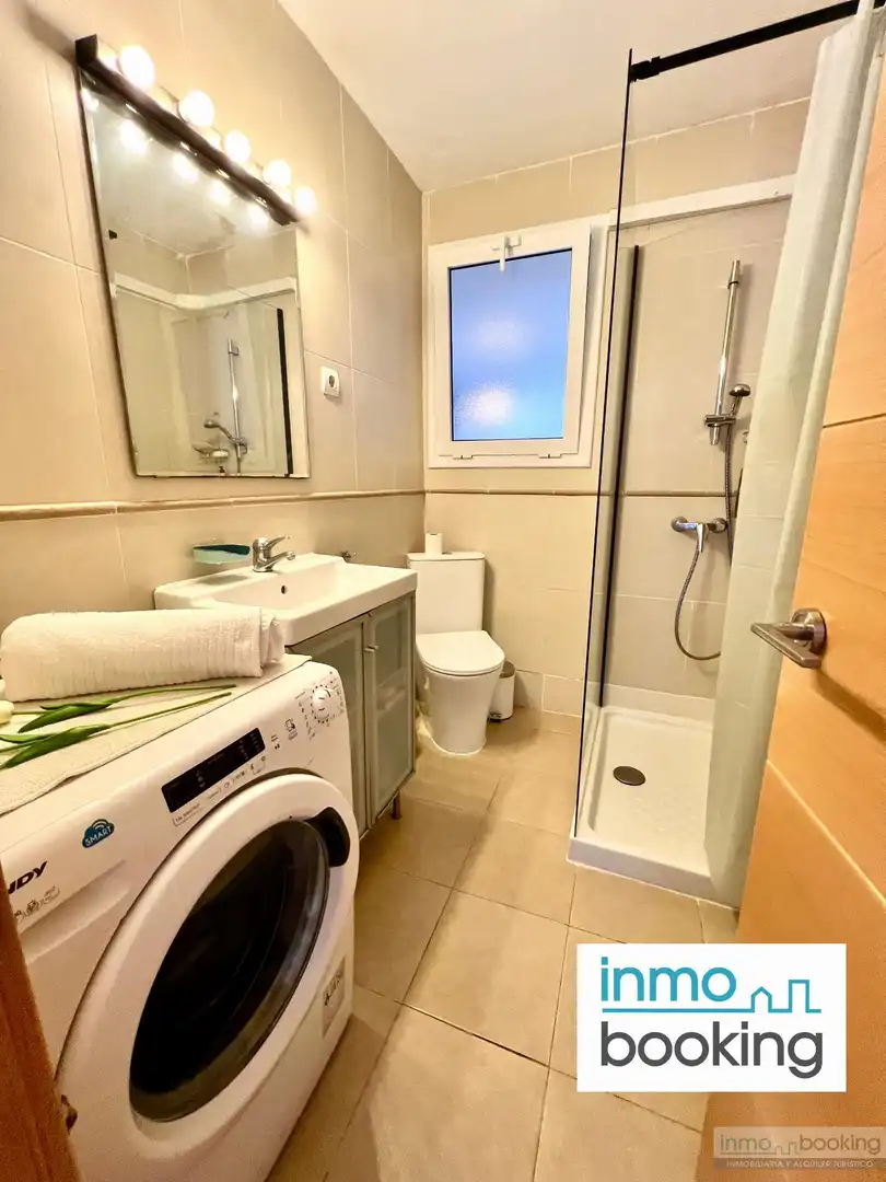 Baño de Apartamento en venta en Salou con Aire acondicionado, Calefacción y Parquet