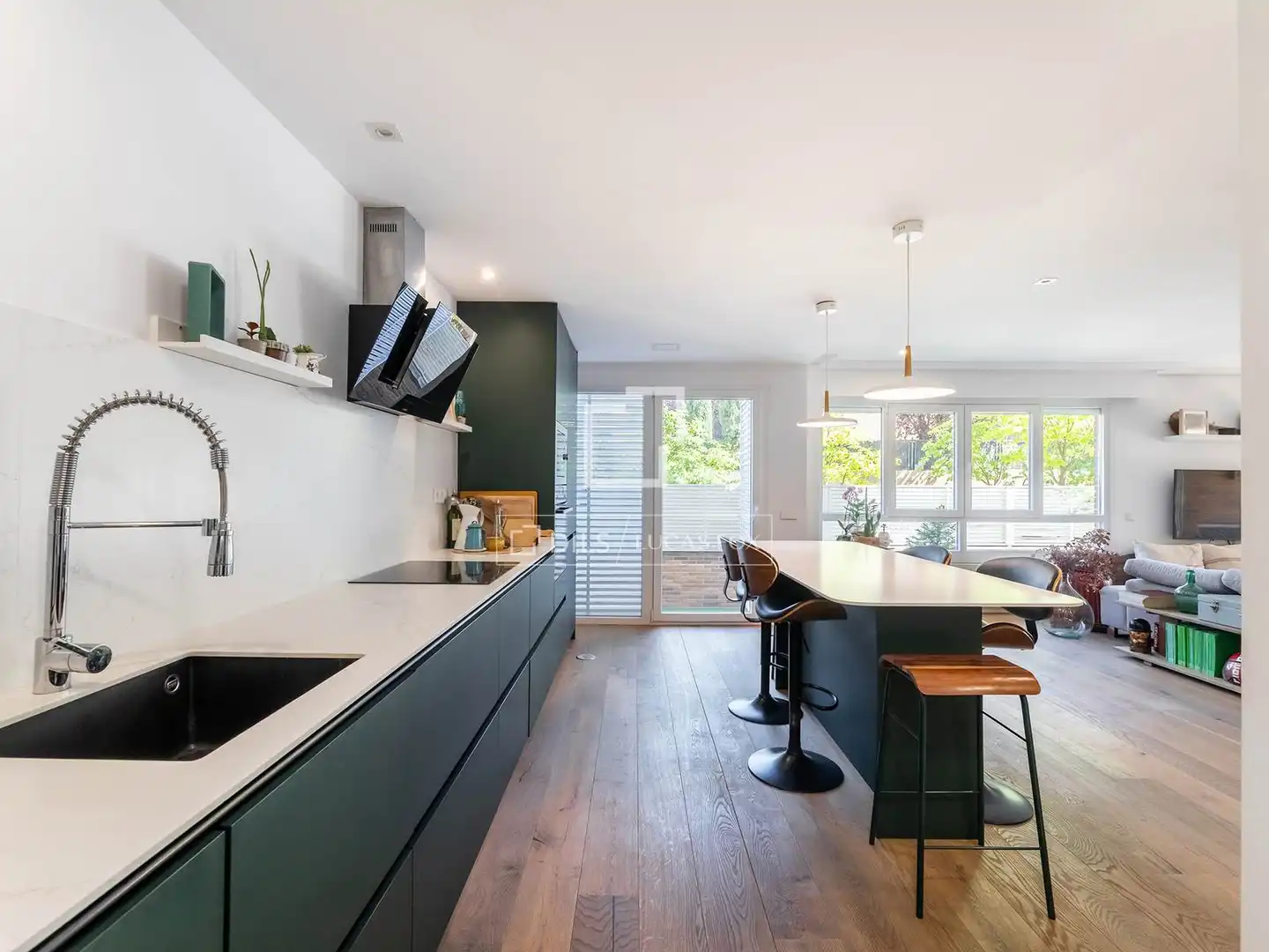 Kitchen of Flat for sale in Majadahonda  with Air Conditioner, Terrace and Swimming Pool