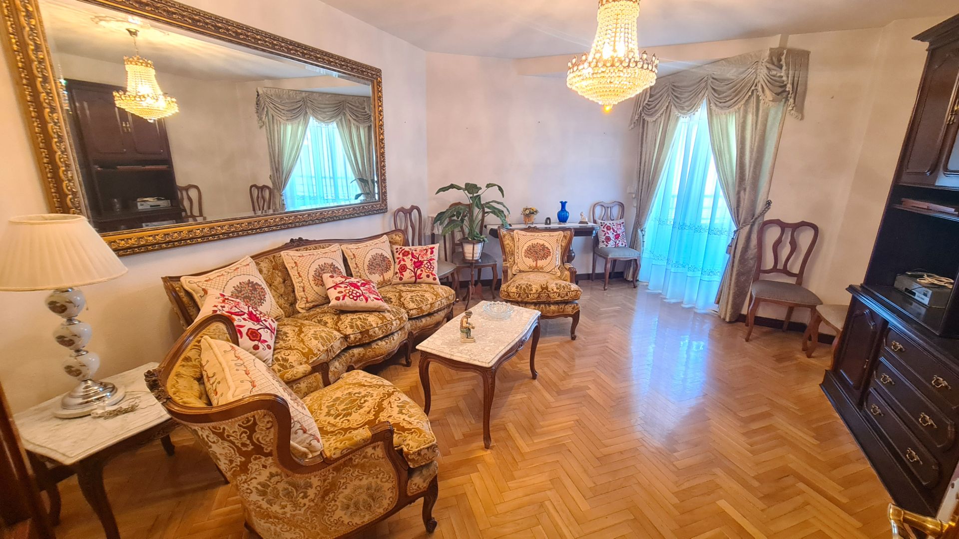 Sala de estar de Piso en venta en Torrejón de Ardoz con Calefacción, Alarma y Piscina comunitaria