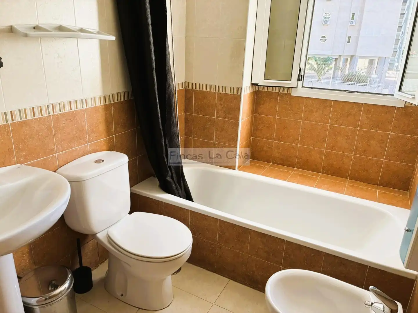 Baño de Estudio en venta en Finestrat con Aire acondicionado, Calefacción y Terraza
