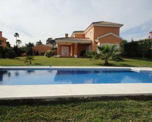 Garden of House or chalet for sale in Estepona  with Air Conditioner, Heating and Private garden