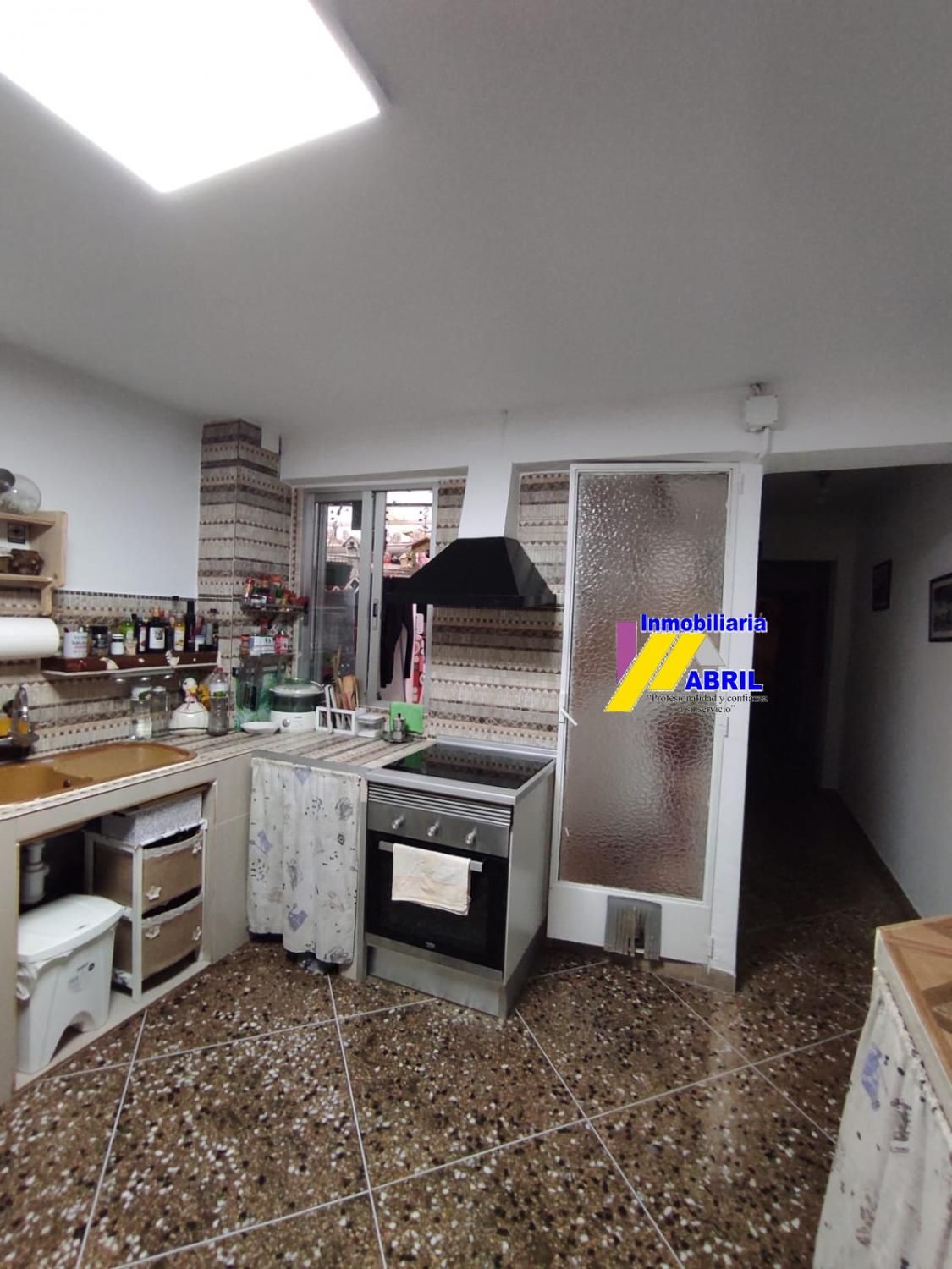 Kitchen of Flat for sale in Benetússer  with Air Conditioner, Terrace and Furnished