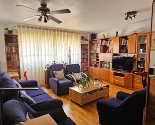 Living room of Flat for sale in Valladolid Capital  with Terrace
