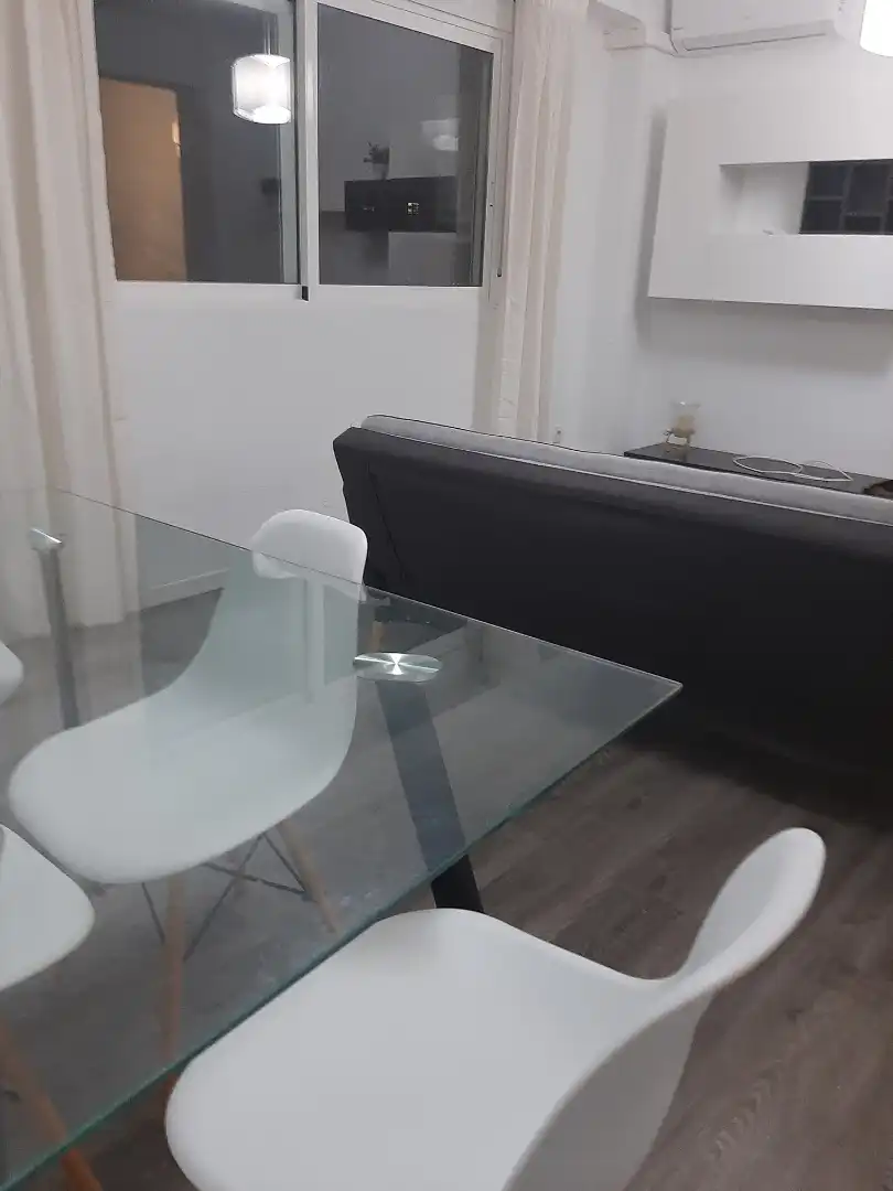 Sala d'estar de Pis en venda en Valencia amb Parquet, Moblat i Forn