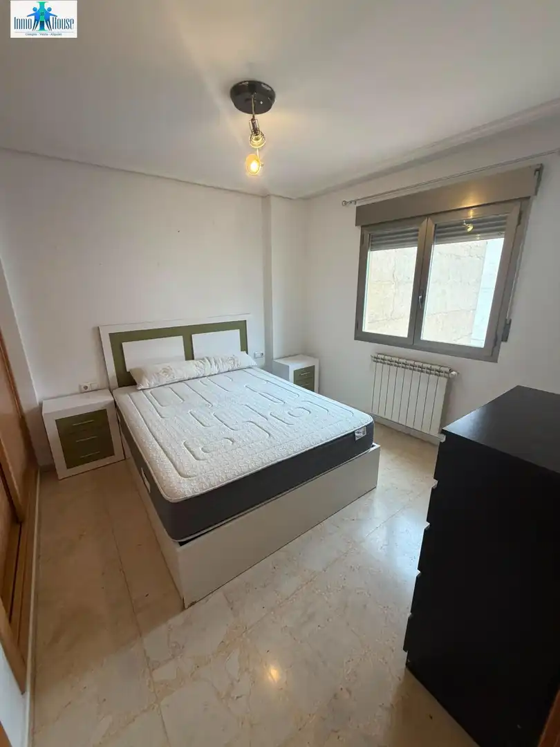 Habitación de Ático en venta en Albacete con Aire acondicionado, Calefacción y Terraza