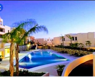 Piscina de Apartament de lloguer en Marbella amb Aire condicionat, Calefacció i Terrassa