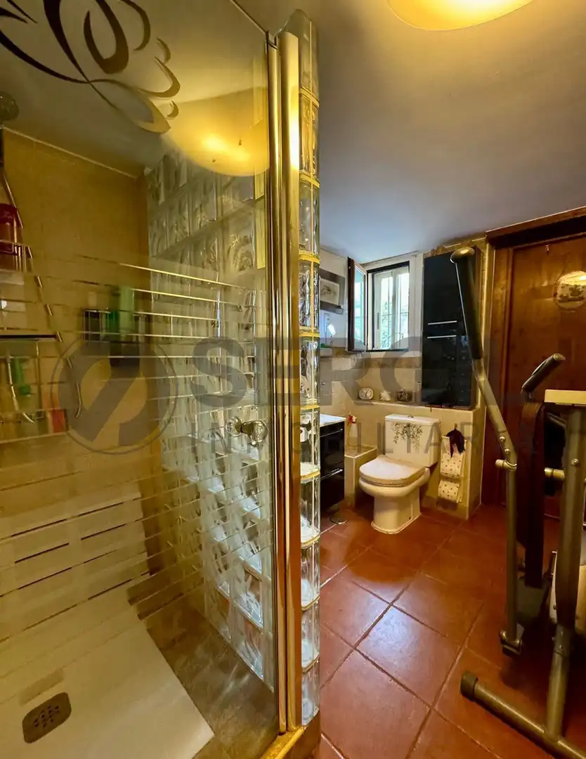 Baño de Casa o chalet en venta en Prádena con Calefacción y Jardín privado