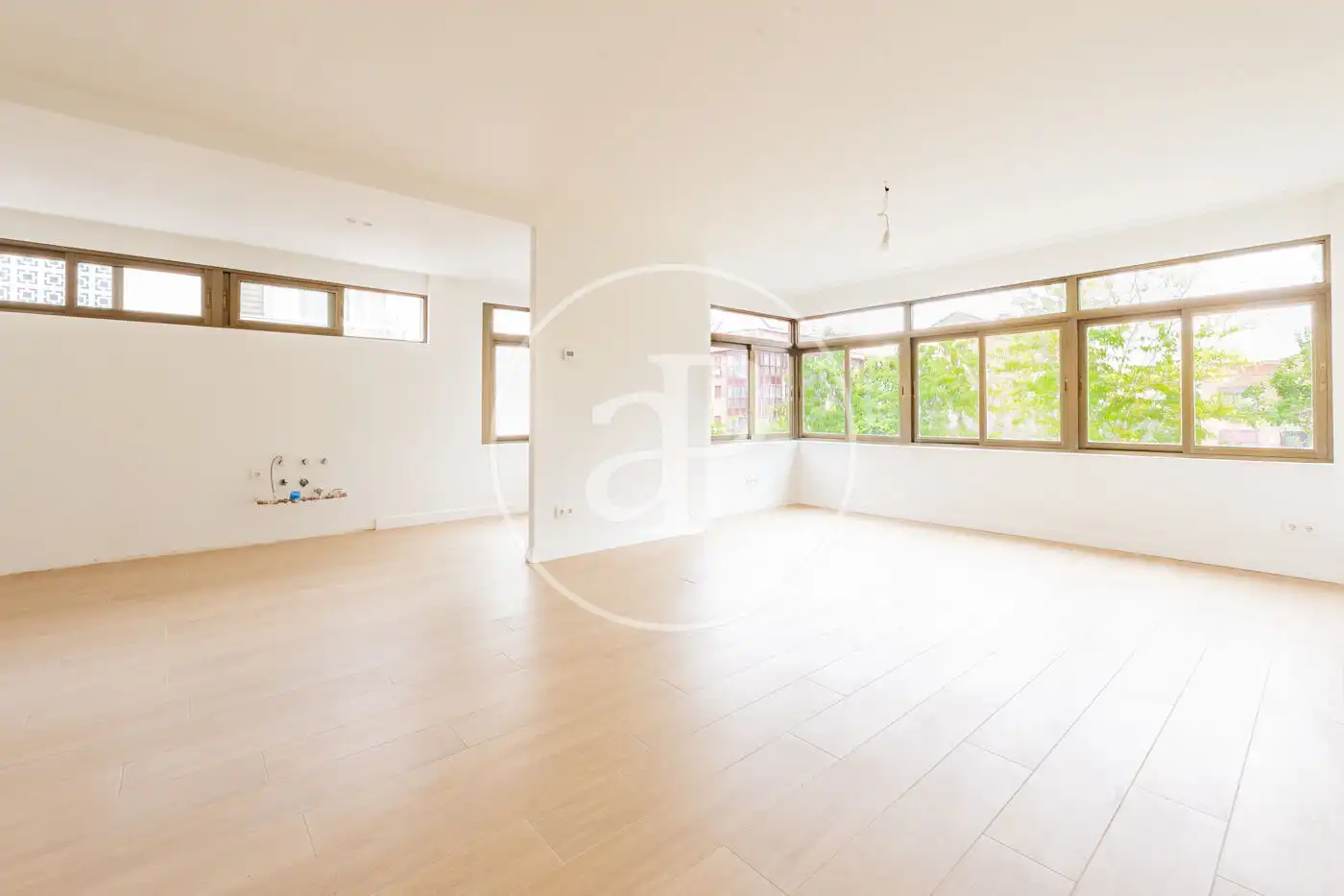 Außenansicht von Wohnung zum Verkauf in Ciudad Lineal