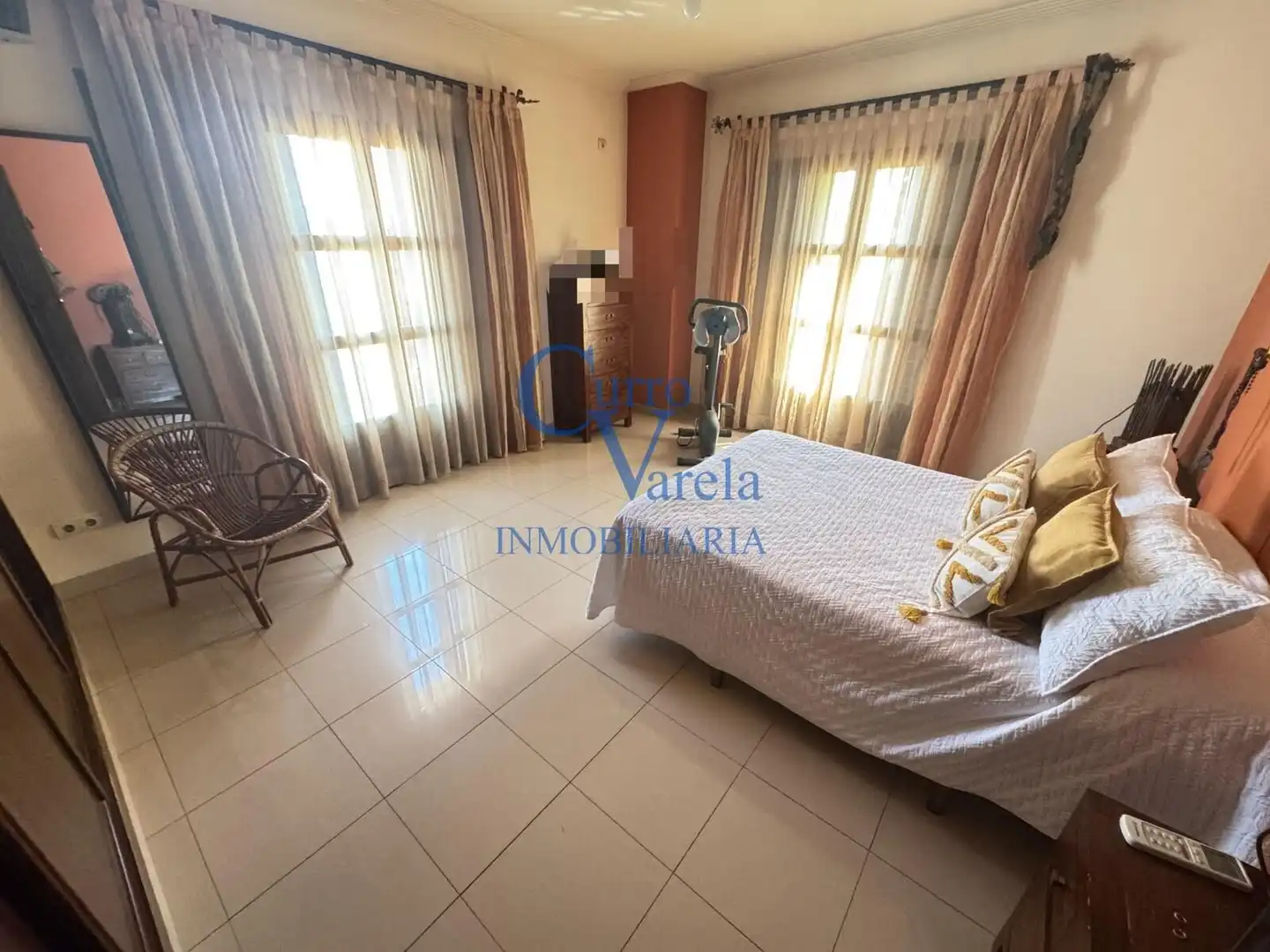 Bedroom of Houses for sale in Dos Hermanas  with Air Conditioner, Heating and Terrace