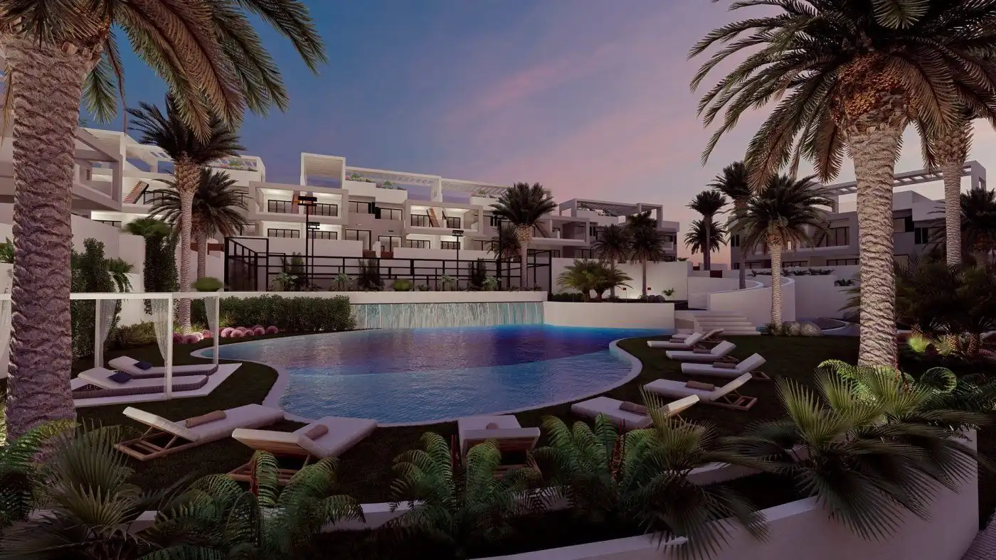 Piscina de Casa o xalet en venda en Torrevieja amb Piscina comunitària