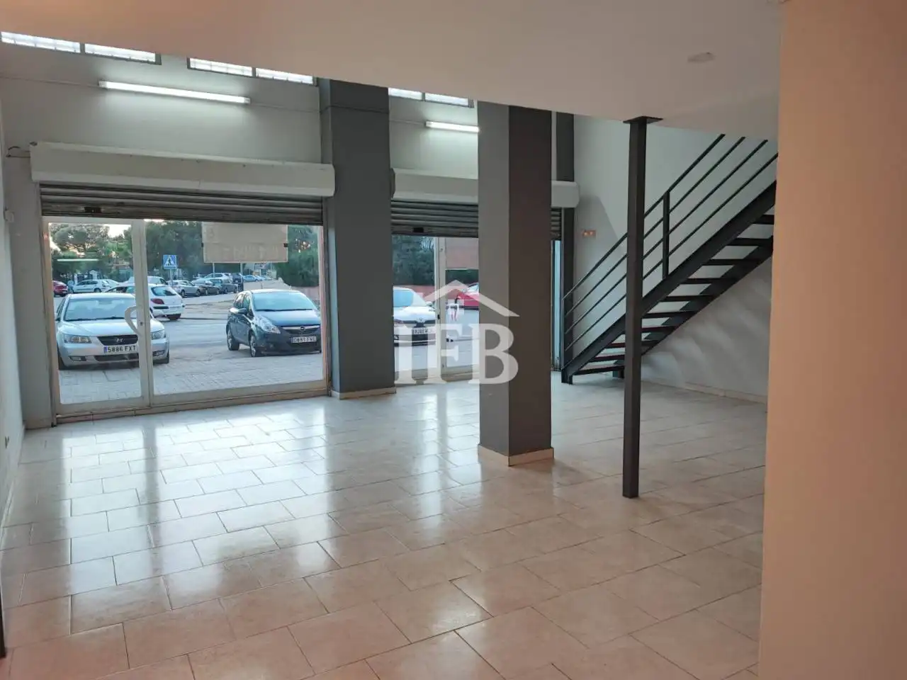 Local comercial en venta en Avenida Augusto Vázquez, imagen 5