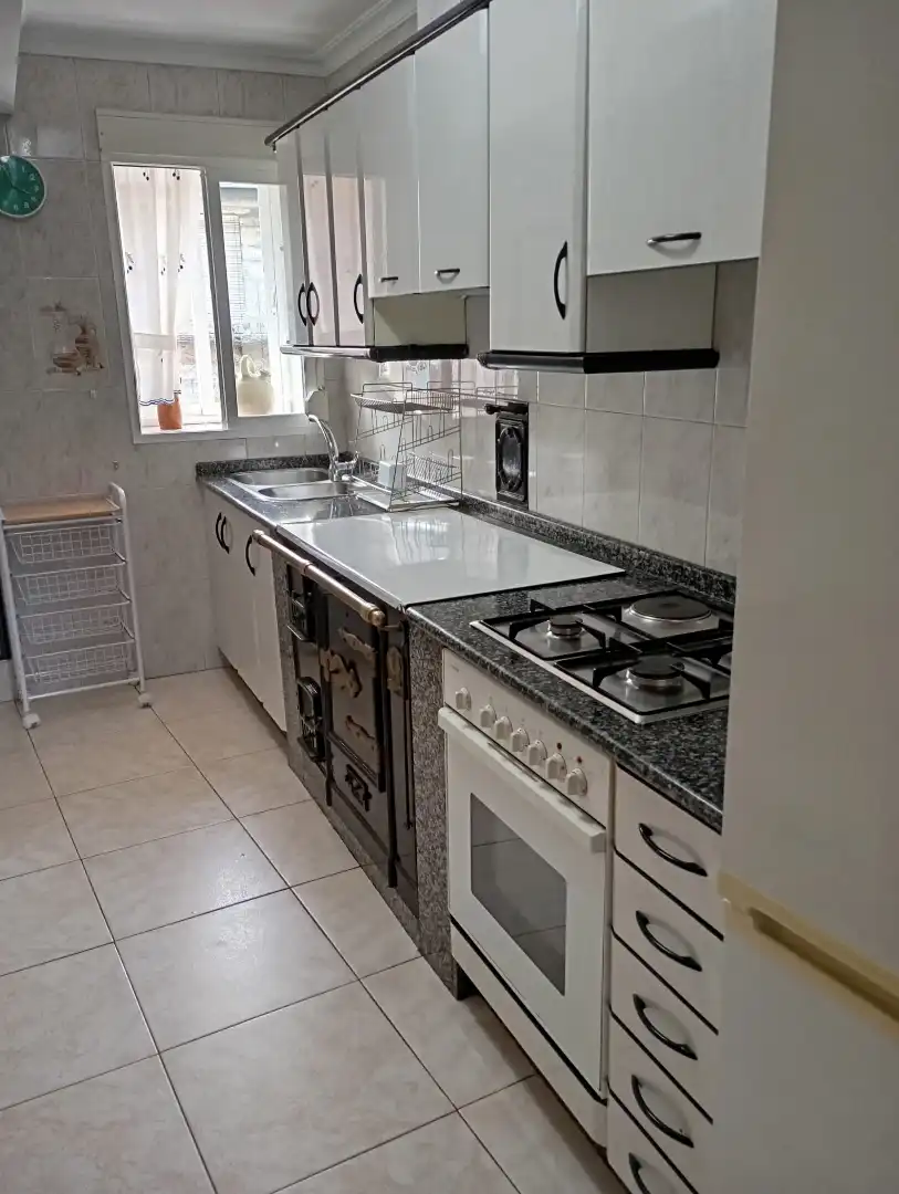 Cocina de Casa adosada en venta en A Veiga 