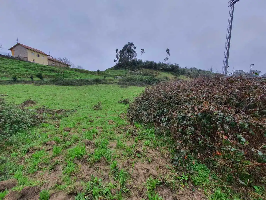 Terreno en venta en Ribadesella