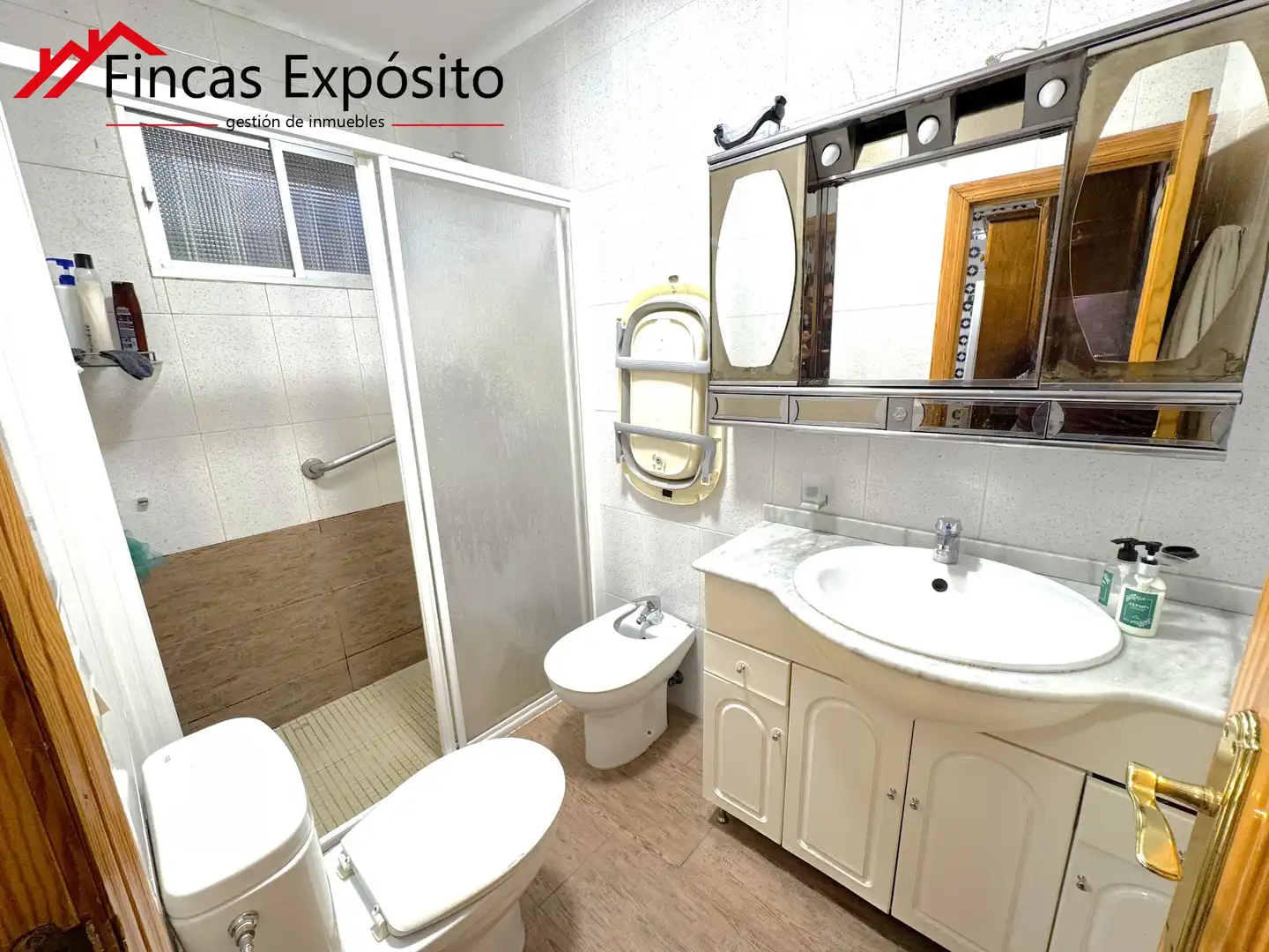 Bany de Casa o xalet en venda en Vélez-Málaga amb Aire condicionat, Calefacció i Terrassa