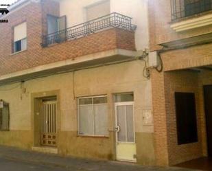 Exterior view of Building for sale in Villarrobledo