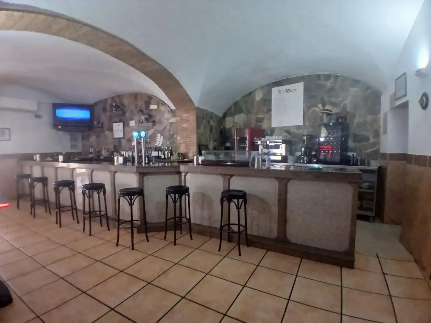 Business premises for sale in Casco Antiguo, imagen 4