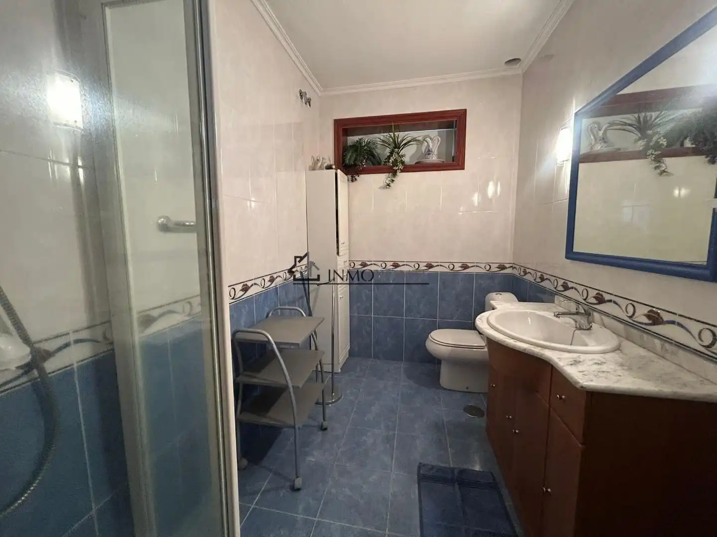 Bany de Casa o xalet en venda en Poio amb Calefacció, Jardí privat i Terrassa