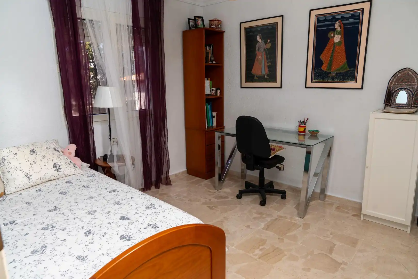 Habitación de Casa adosada en venta en Almonte con Terraza, Trastero y Balcón