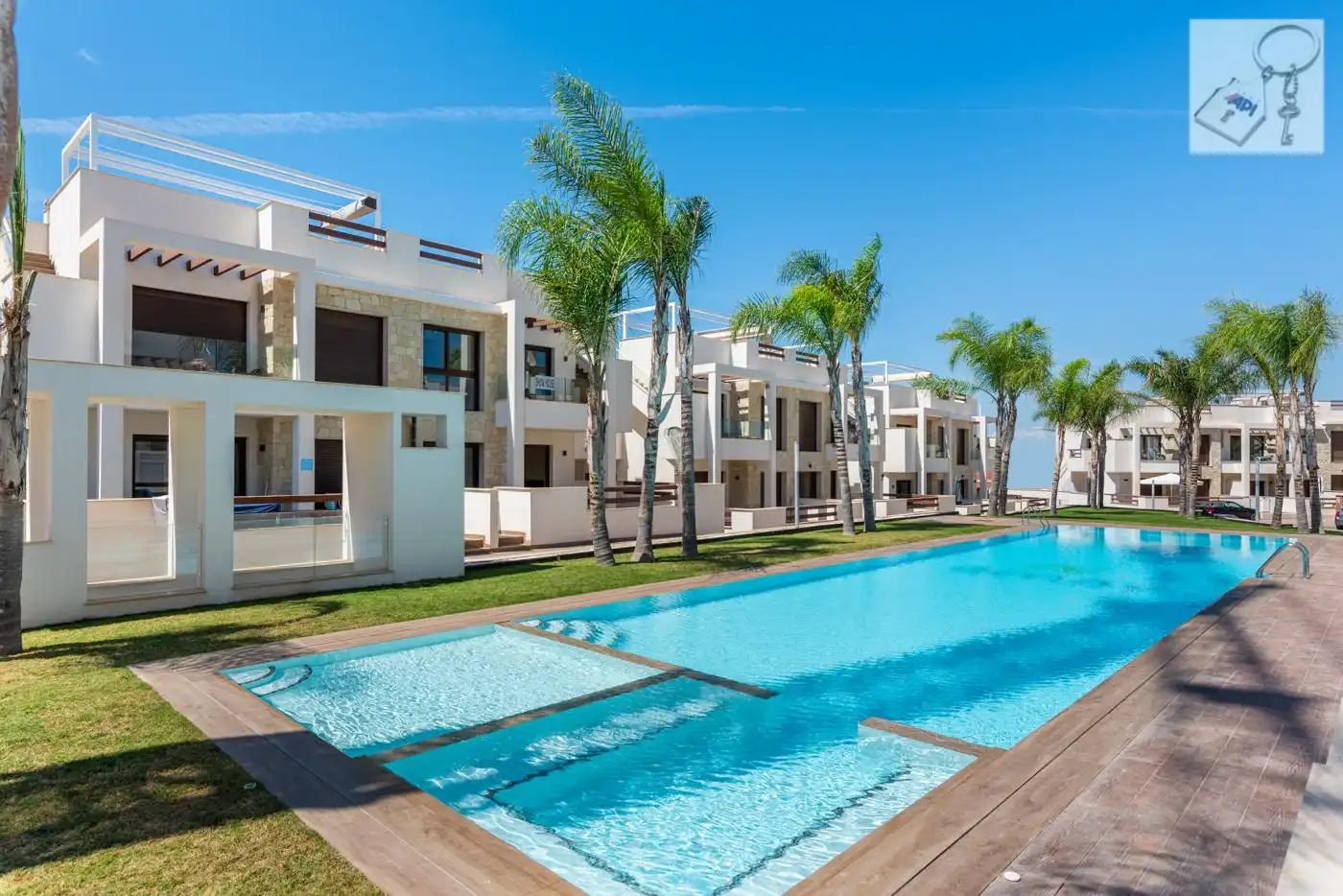 Appartement compact avec piscine à vendre à Los Balcones - Los Altos