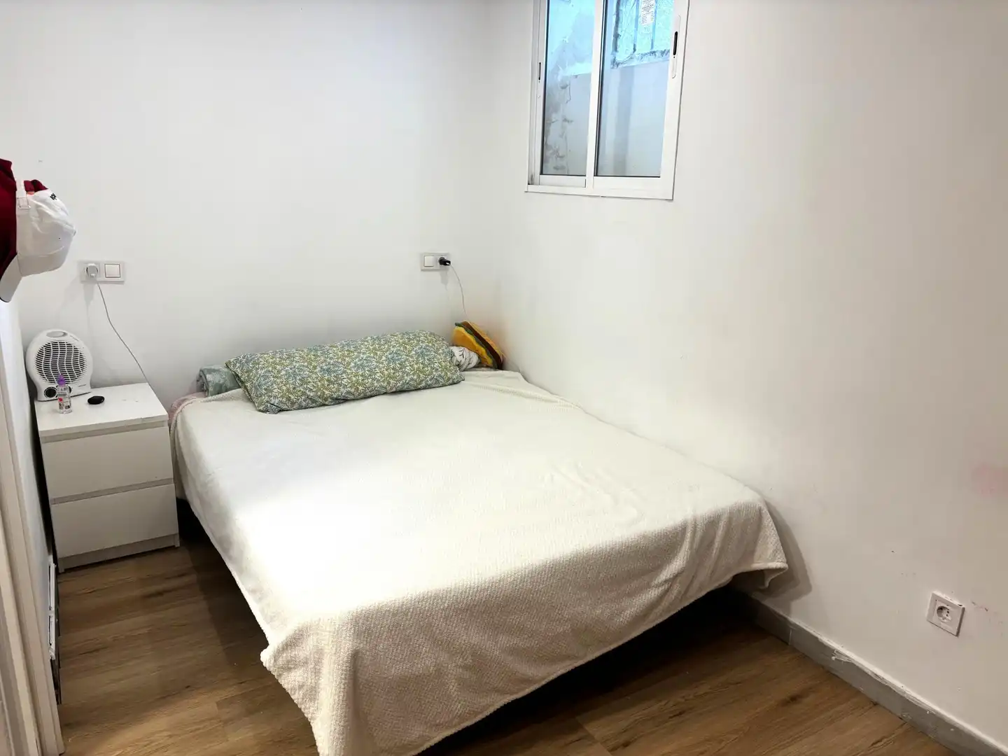 Bedroom of Flat for sale in Madrid