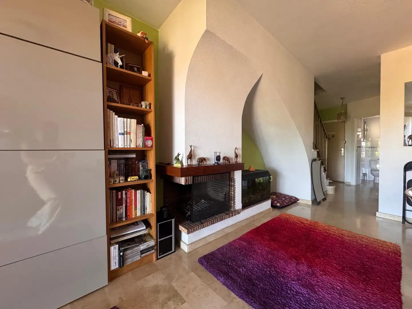 Sala d'estar de Casa adosada en venda en Finestrat amb Jardí privat, Terrassa i Moblat