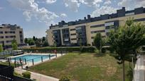 Piscina de Pis en venda en Valdemoro amb Aire condicionat, Calefacció i Piscina comunitària