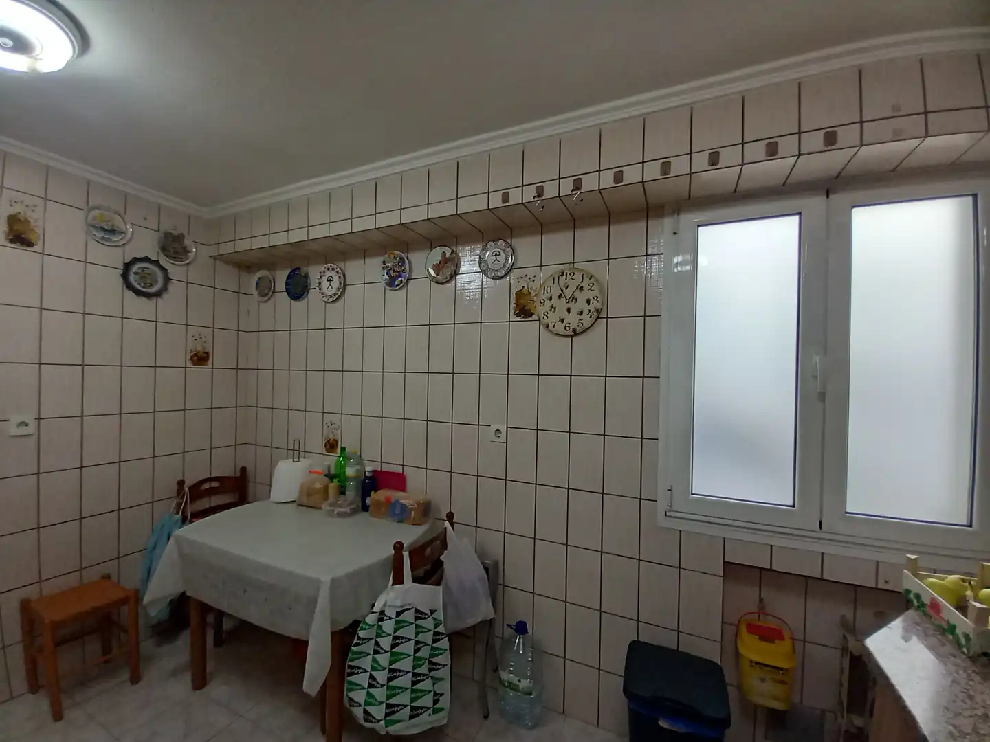 Cuina de Pis de lloguer en Gijón  amb Calefacció, Parquet i Moblat