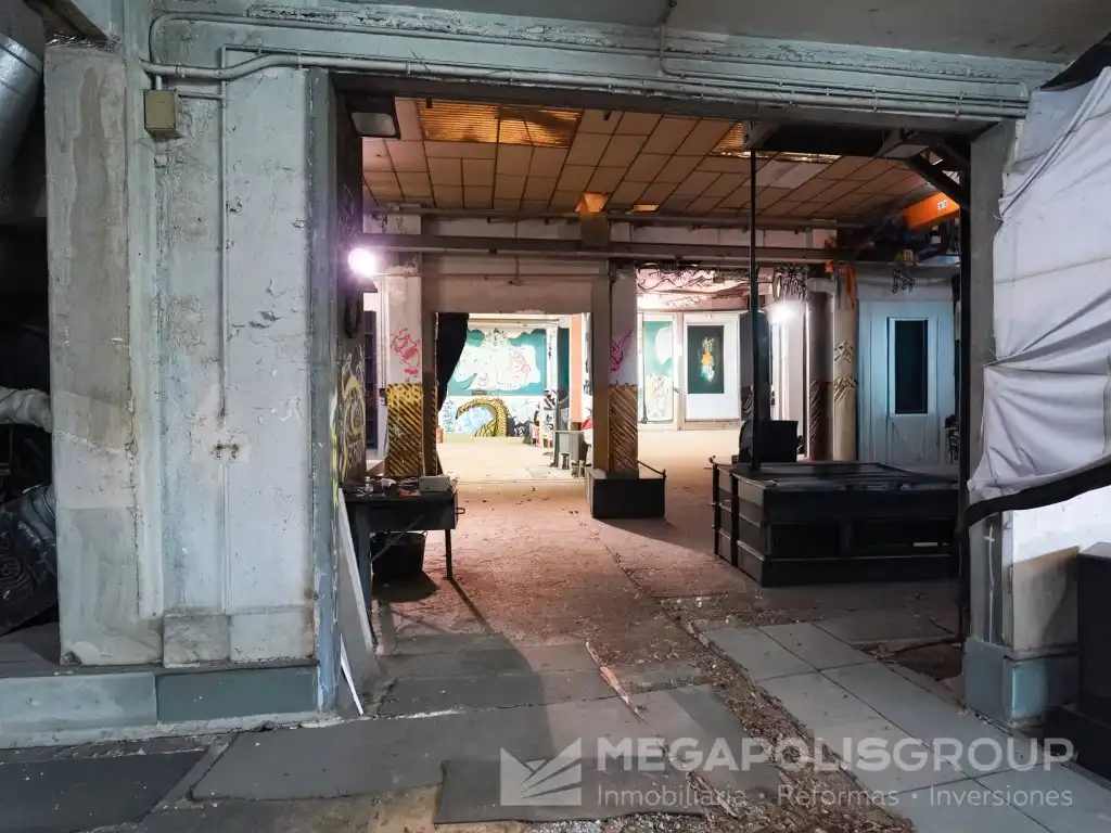 Nave industrial in vendita a Calle Josep Finestres, imagen 42