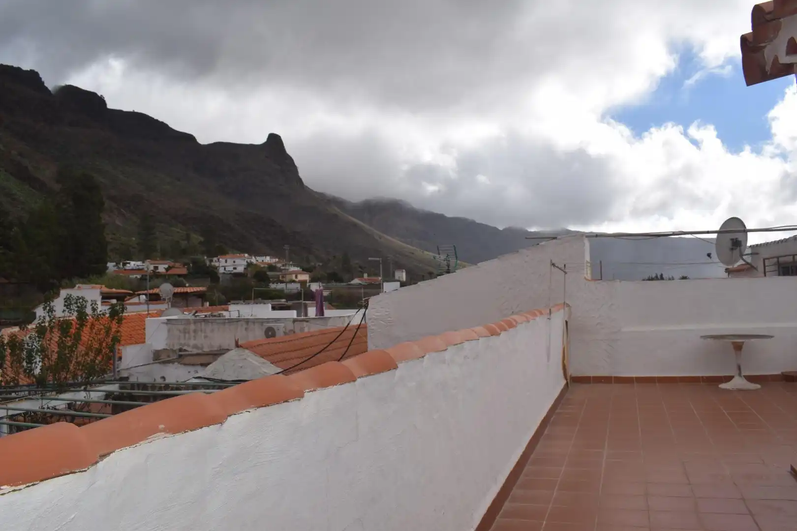 Exterior view of Houses for sale in San Bartolomé de Tirajana  with Private garden, Terrace and Storage room