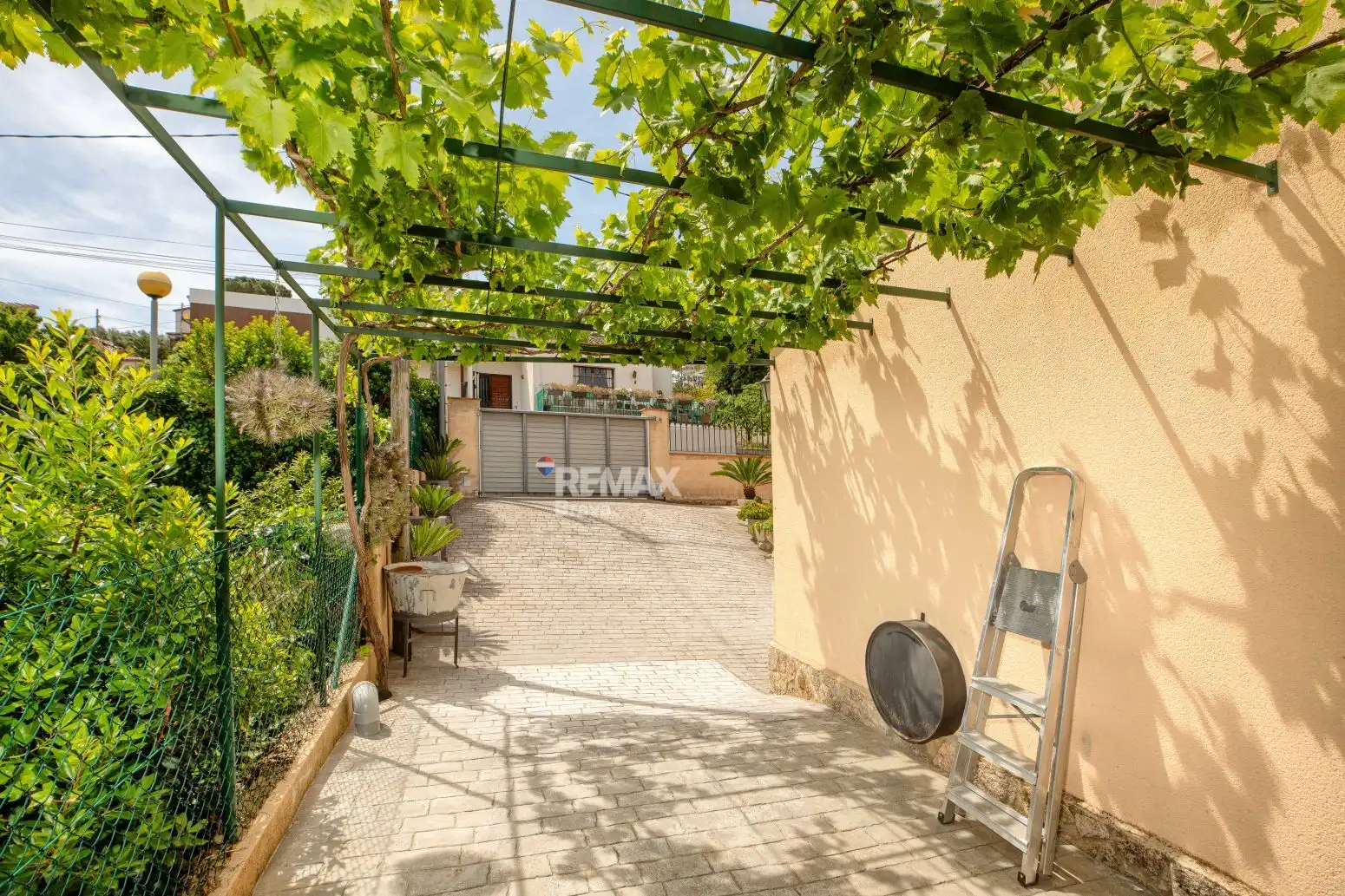Ground floor with terrace for sale in Calle CL REMEI, imagen 8