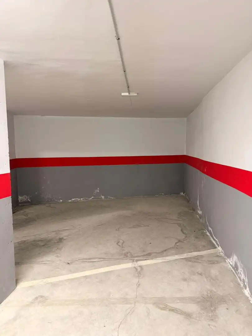 Garaje en venta en Olvera