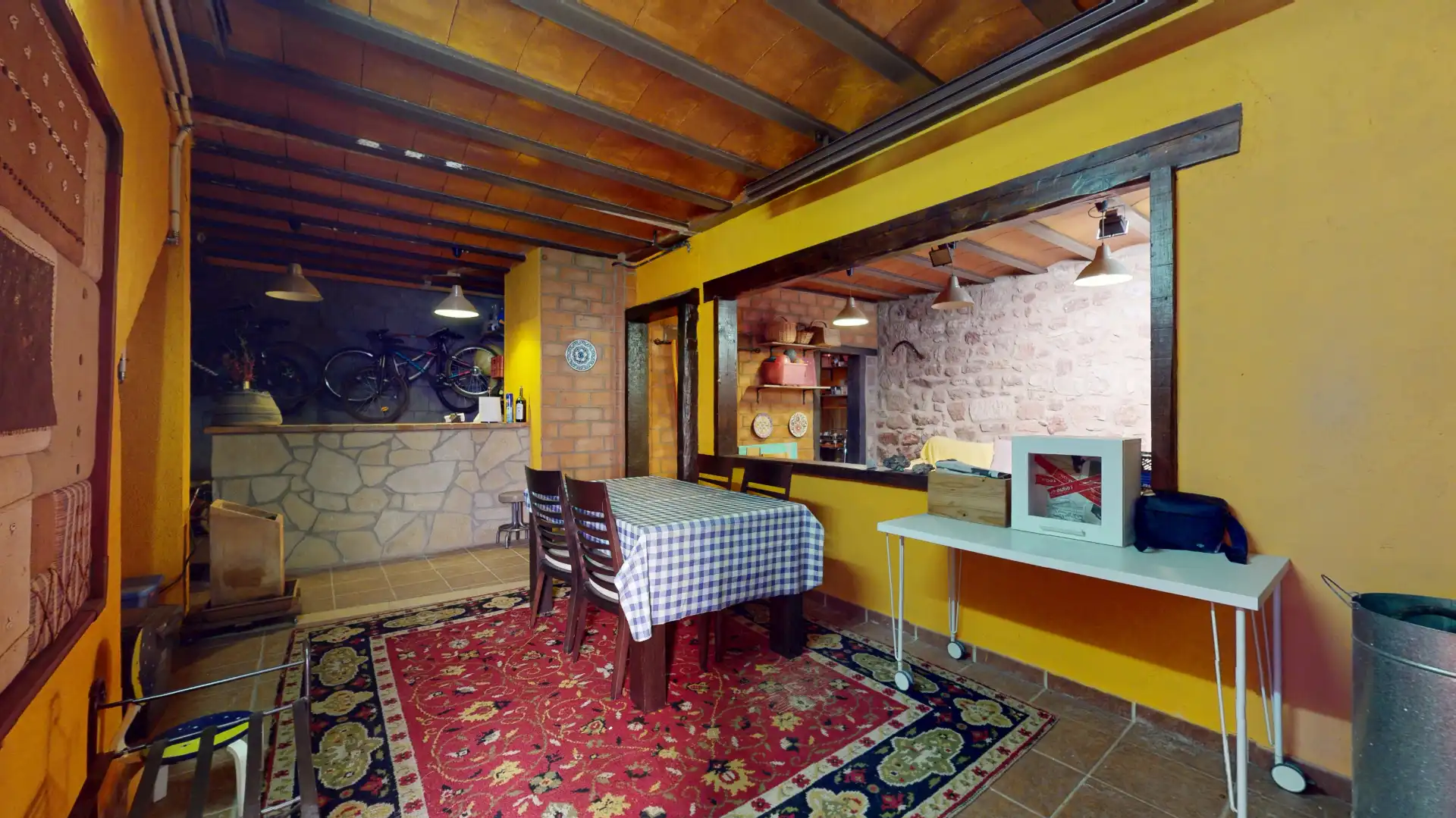 Dúplex en venta en Prades con Calefacción, Terraza y Horno