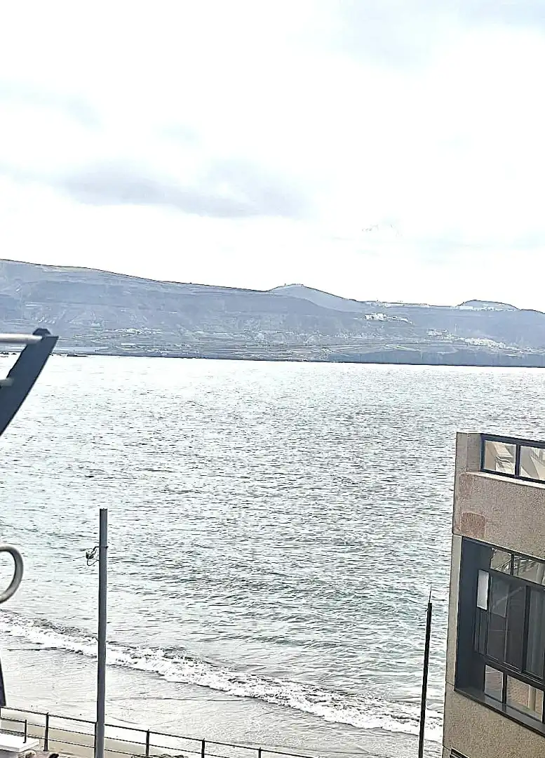Vista exterior de Apartament en venda en Las Palmas de Gran Canaria amb Moblat