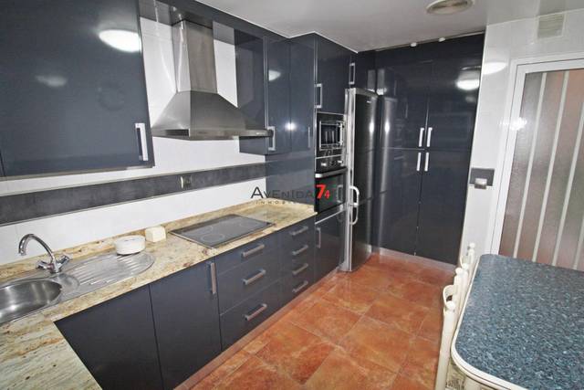 Piso en Venta en Sutullena