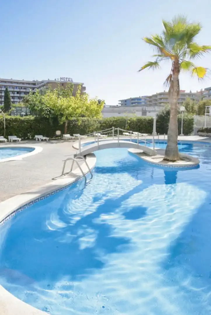 Piscina de Ático en venta en Salou con Aire acondicionado, Calefacción y Terraza