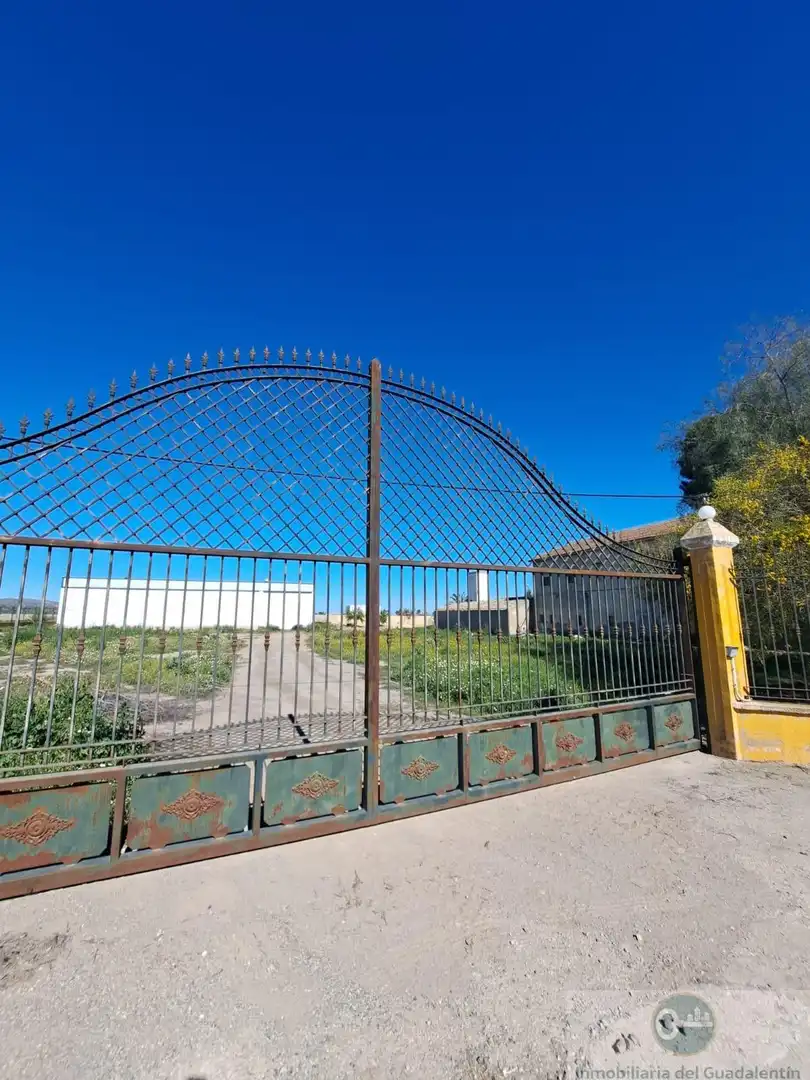 Houses for sale in Lorca  with Terrace, Storage room and Furnished