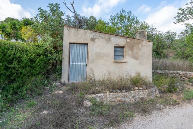 Terreno en Venta en Camí Vell del Cementiri, 1 en Jesús - Els Reguers