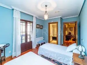 Habitación de Casa o chalet en venta en Las Rozas de Madrid con Aire acondicionado, Calefacción y Jardín privado