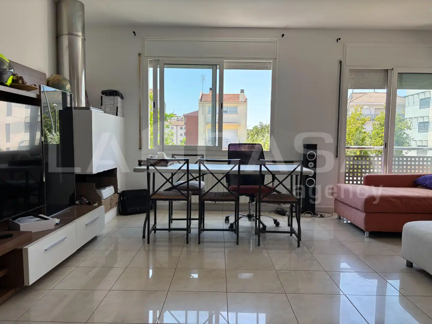 Living room of Detached homes for sale in La Roca del Vallès  with Air Conditioner, Heating and Private garden