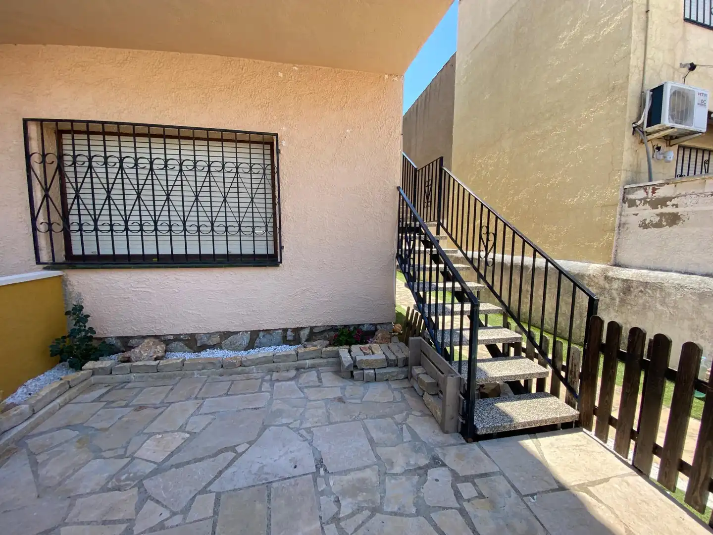 Exterior view of Flat for sale in Mont-roig del Camp  with Air Conditioner, Heating and Private garden