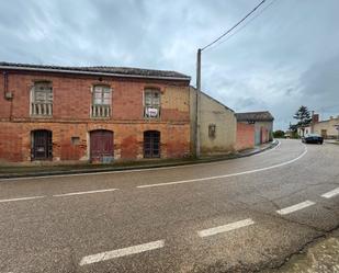 Exterior view of Country house for sale in Villalba de la Loma  with Private garden and Storage room