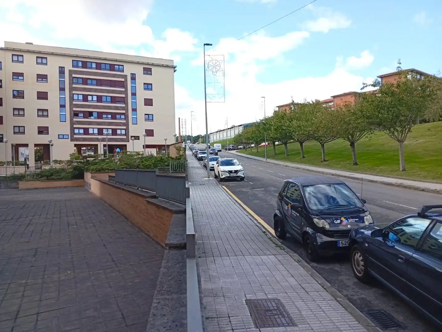 Außenansicht von Wohnungen zum Verkauf in Gijón  mit Heizung, Ofen und Waschmaschine