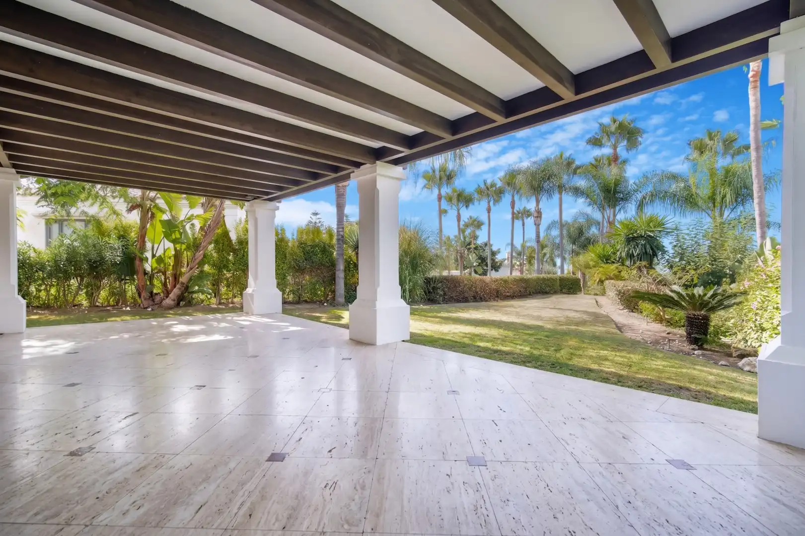Casa con piscina en venta en Milla de Oro, imagen 7
