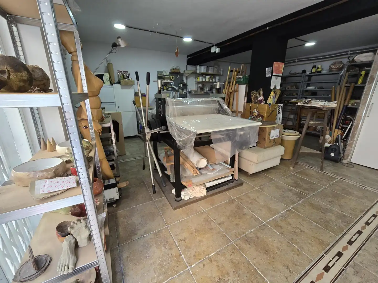 Local en venta en CAPITAN CORTES, Colonia Madrid
